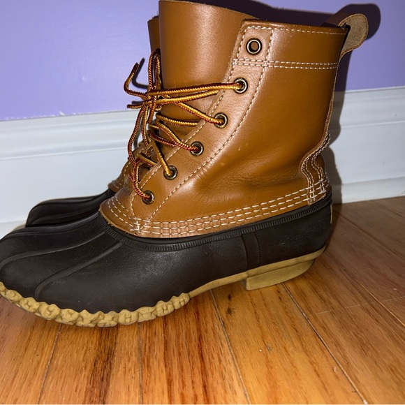 SOLD Women's Bean Boots, 8” - Picture 5 of 5